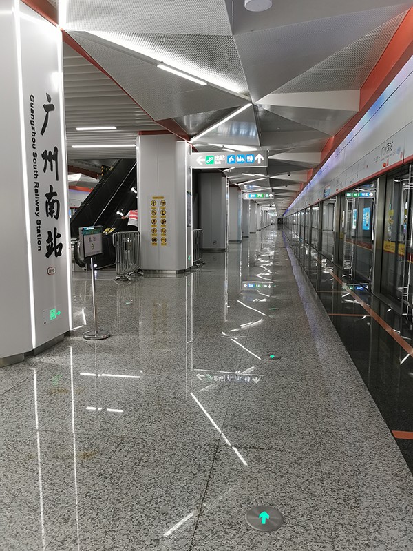 智能消防應(yīng)急照明系統(tǒng)的亮度調(diào)節(jié)機(jī)制是怎樣的？