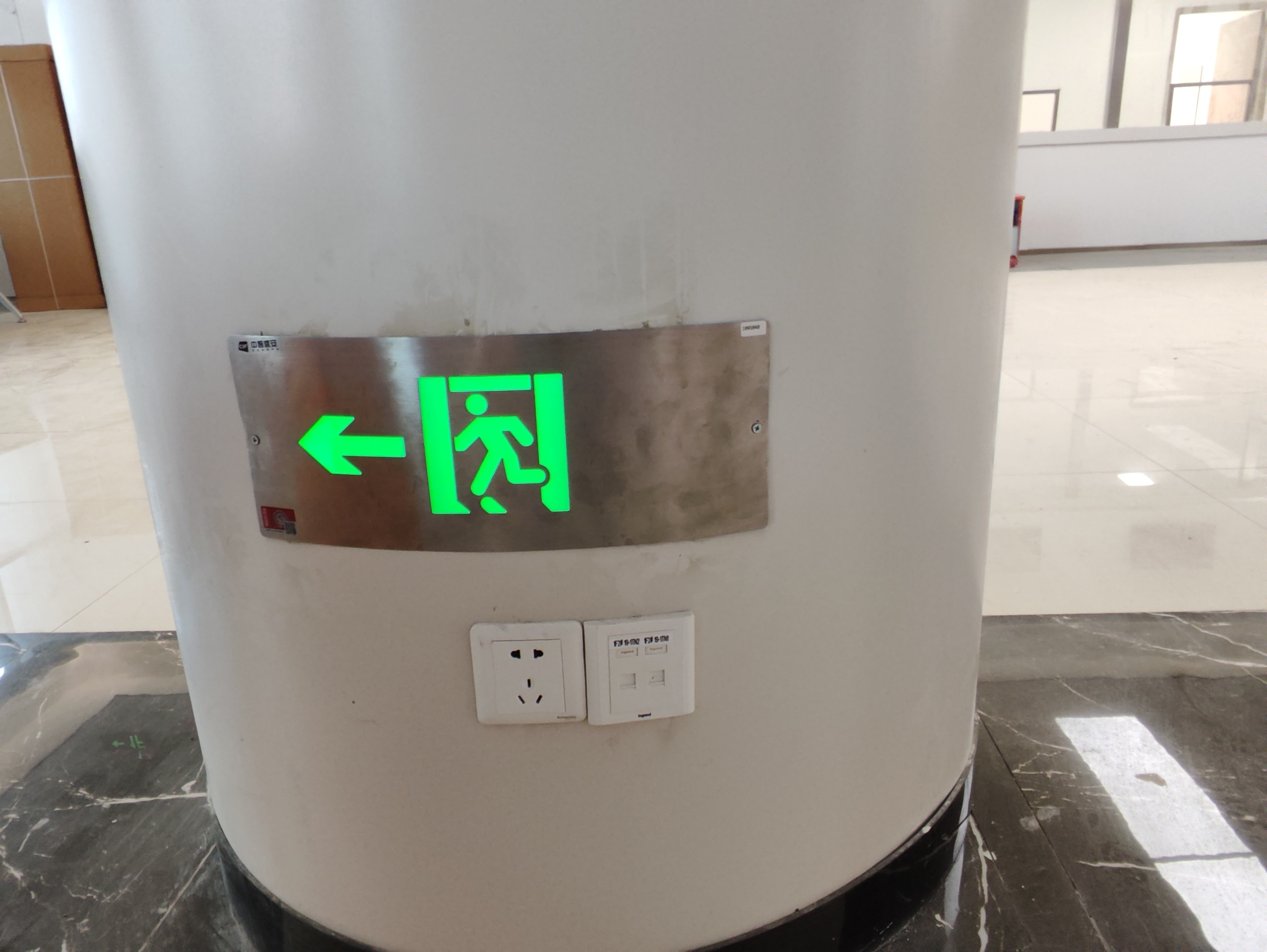 智能疏散系統(tǒng)能否實現(xiàn)跨區(qū)域、跨建筑的疏散聯(lián)動？
